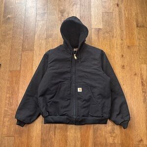 Men’s Vintage style Carhartt J140 quilt lined workwear jacket, made in USA